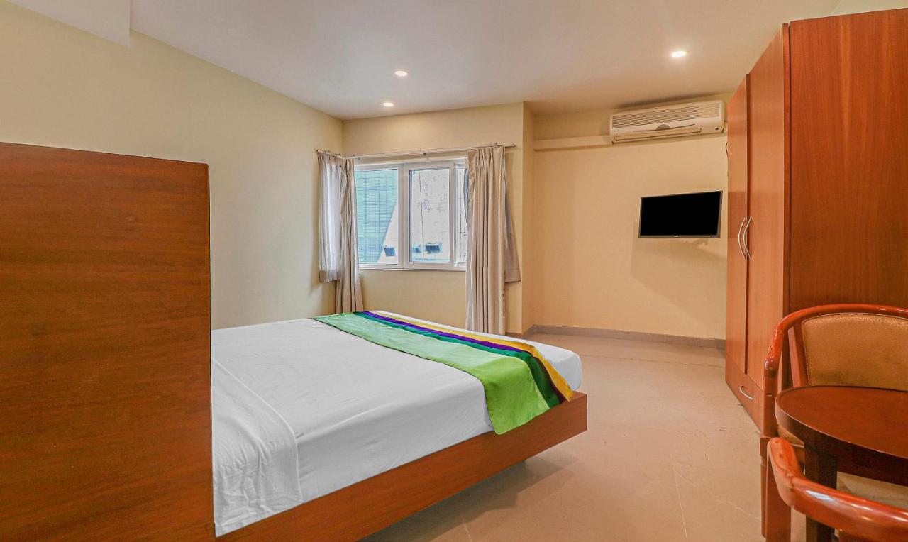 Treebo Trend The Chevron Brigade Hotel Bangalore Luaran gambar